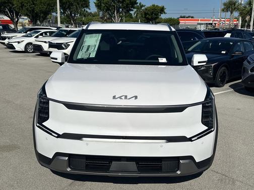 2026 Kia EV9 Wind