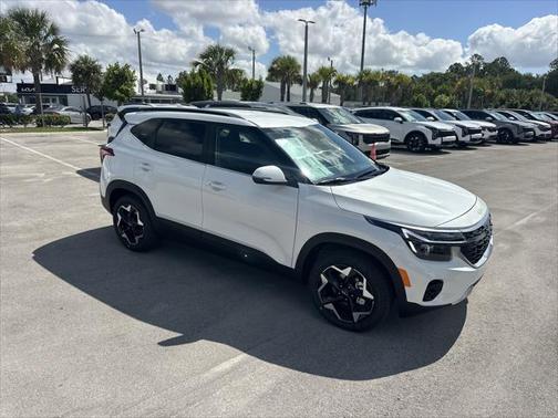 2025 Kia Seltos EX