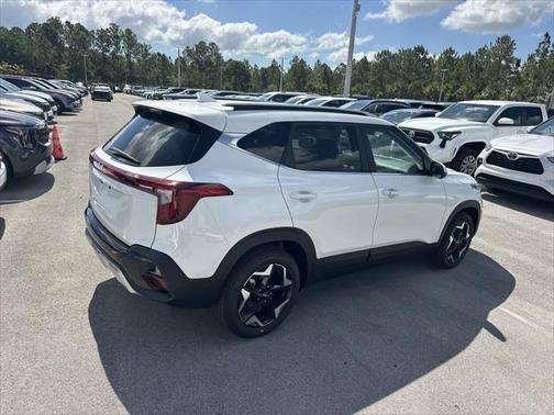2025 Kia Seltos EX