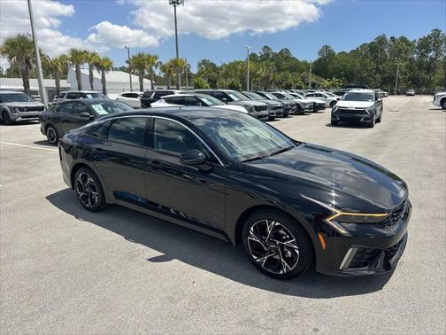 2025 Kia K5 GT-Line