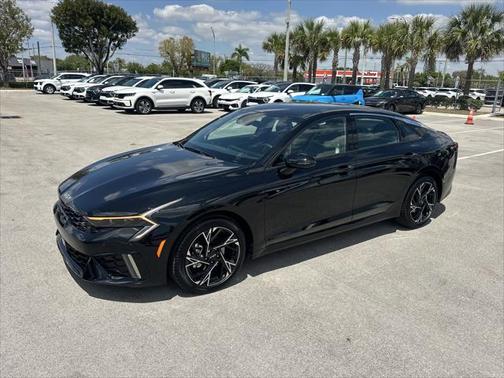 2025 Kia K5 GT-Line