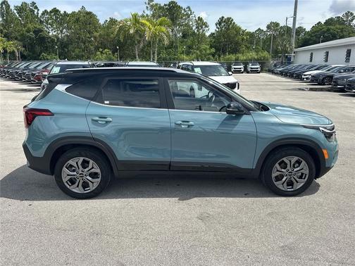 2024 Kia Seltos S