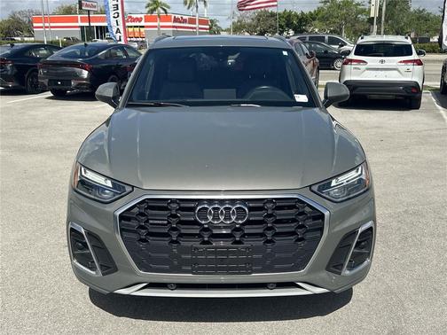 2023 Audi Q5 45 S line Premium Plus