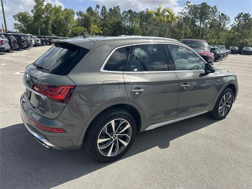 2023 Audi Q5 45 S line Premium Plus