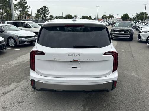 2025 Kia Telluride LX