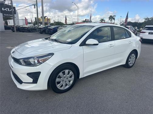 Clear White 2021 Kia Rio S