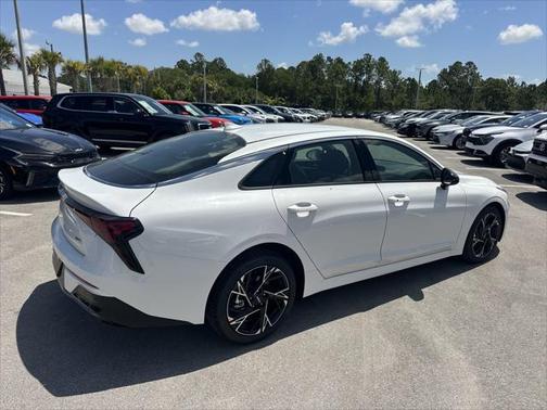 2025 Kia K5 GT-Line