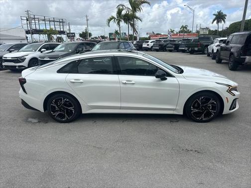 2025 Kia K5 GT-Line