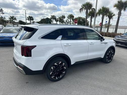 2025 Kia Sorento SX
