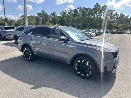 2025 Kia Sorento EX