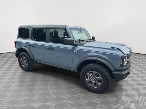 Azure Gray Metallic Tri-Coat 2025 Ford Bronco Big Bend