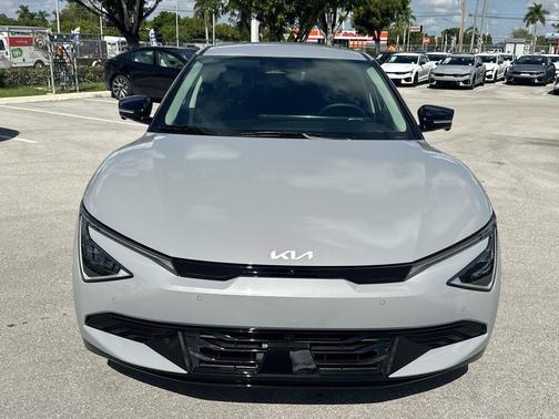 2025 Kia EV6 Wind