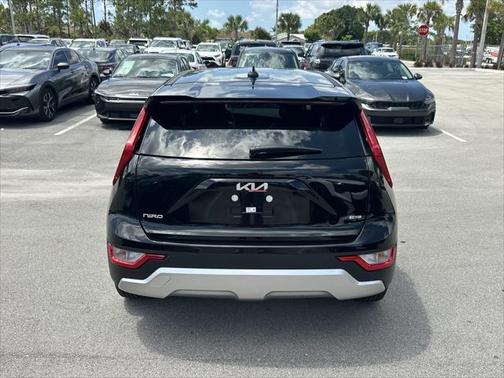 2025 Kia Niro LX