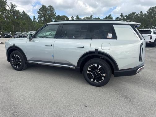 Ivory Silver 2027 Kia Telluride Hybrid EX