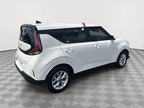 2024 Kia Soul S