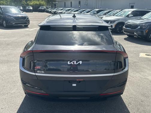 2025 Kia EV6 Light Long Range