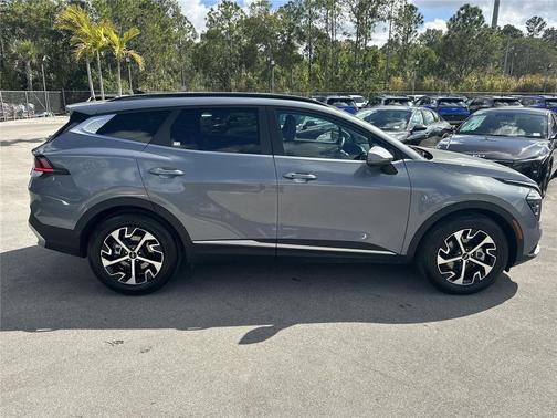 2025 Kia Sportage EX