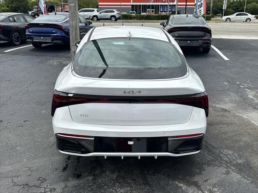 2025 Kia K5 LXS