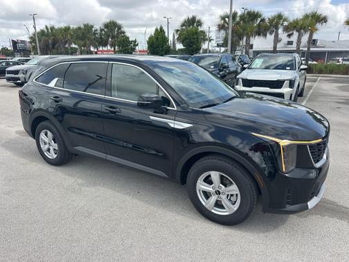 Ebony Black 2026 Kia Sorento LX