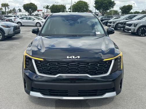 Ebony Black 2026 Kia Sorento LX