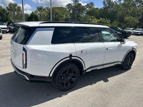 Glacial White Pearl 2027 Kia Telluride Hybrid SX