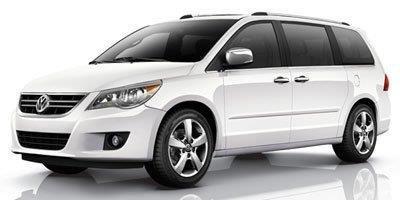 2011 Volkswagen Routan SE
