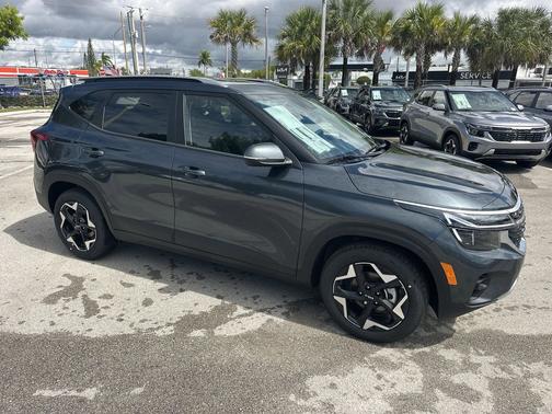 Gravity Gray 2026 Kia Seltos S