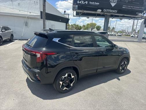 2025 Kia Seltos EX