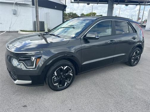 Graphite Gray 2024 Kia Niro EV Wind