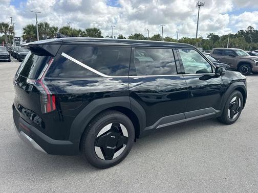 Ebony Black 2026 Kia EV9 Light Long Range