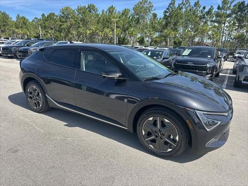 2025 Kia EV6 Light Long Range