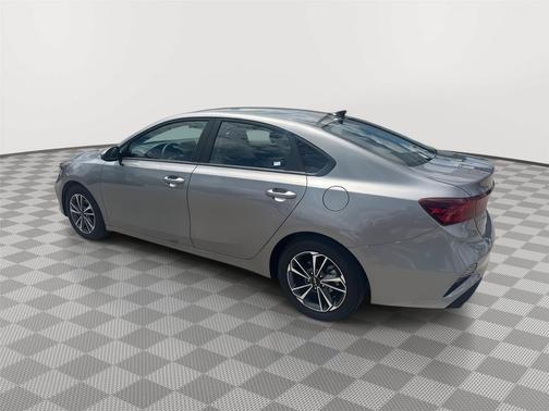 Steel Gray 2024 Kia Forte LXS