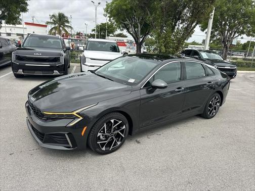 2025 Kia K5 EX
