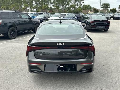 2025 Kia K5 EX