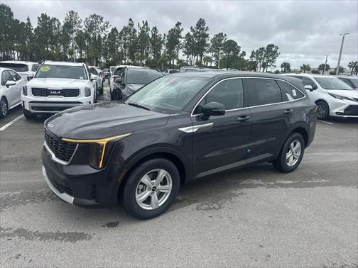 2025 Kia Sorento LX