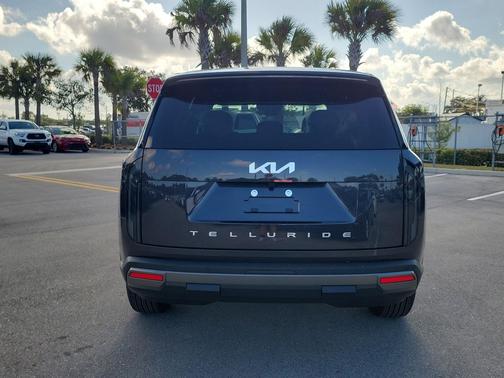 2027 Kia Telluride LX
