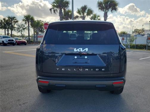 2027 Kia Telluride LX