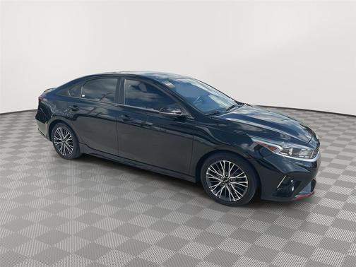 Aurora Black 2022 Kia Forte GT-Line