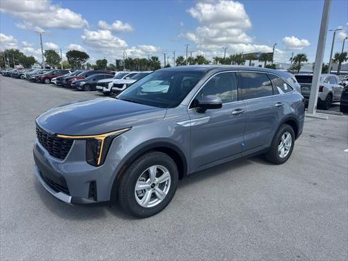 2025 Kia Sorento LX