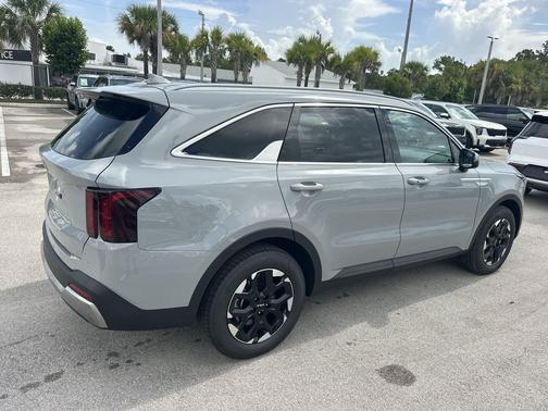 Wolf Gray 2026 Kia Sorento S