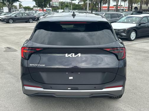Panthera Metal 2027 Kia Sportage EX