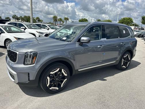 2025 Kia Telluride EX