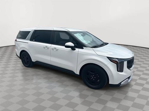 Snow White Pearl 2025 Kia Carnival LXS