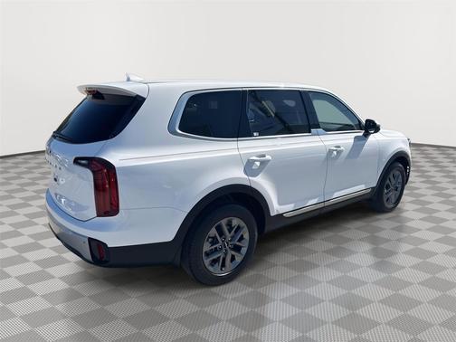 2024 Kia Telluride LX