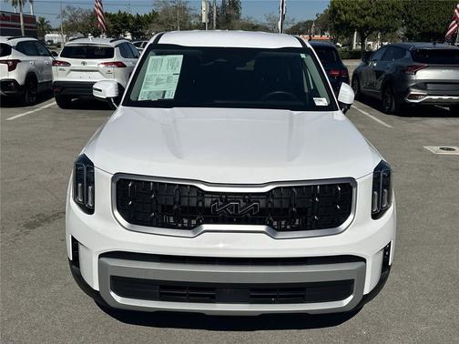 2024 Kia Telluride LX