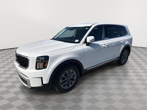 2024 Kia Telluride LX