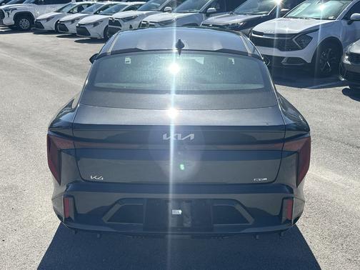 2025 Kia K4 GT-Line Turbo