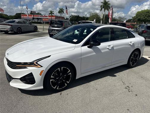 2024 Kia K5 GT-Line