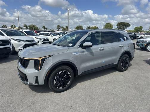 2025 Kia Sorento S