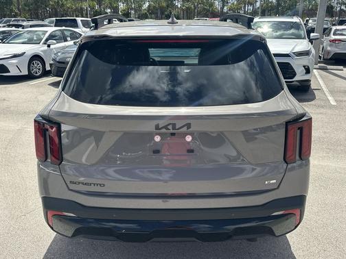 Road Rider Brown 2026 Kia Sorento EX